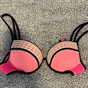 BIKINI TOP VICTORIA’S SECRET